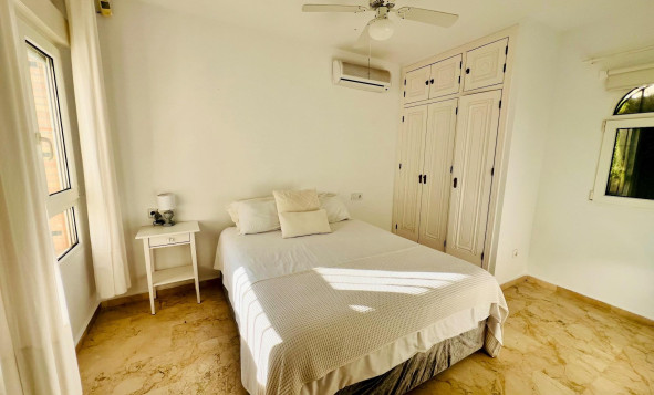 Reventa - 3. Casa pareada - Orihuela Costa - Costa Blanca Sur