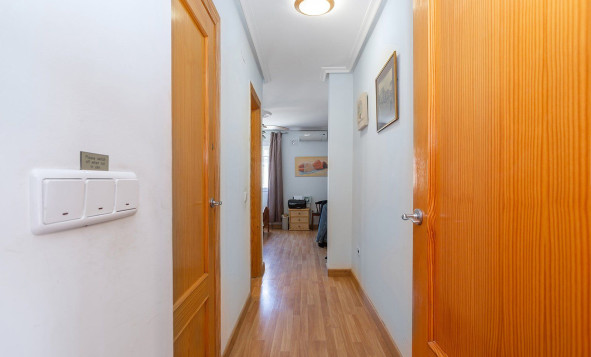 Herverkoop - 3. Halfvrijstaand huis - Torrevieja - Costa Blanca Zuid