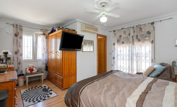 Herverkoop - 3. Halfvrijstaand huis - Torrevieja - Costa Blanca Zuid