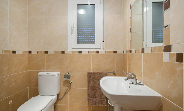 Herverkoop - 3. Halfvrijstaand huis - Torrevieja - Costa Blanca Zuid