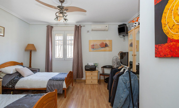 Herverkoop - 3. Halfvrijstaand huis - Torrevieja - Costa Blanca Zuid