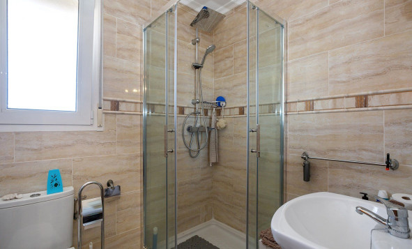 Herverkoop - 3. Halfvrijstaand huis - Torrevieja - Costa Blanca Zuid