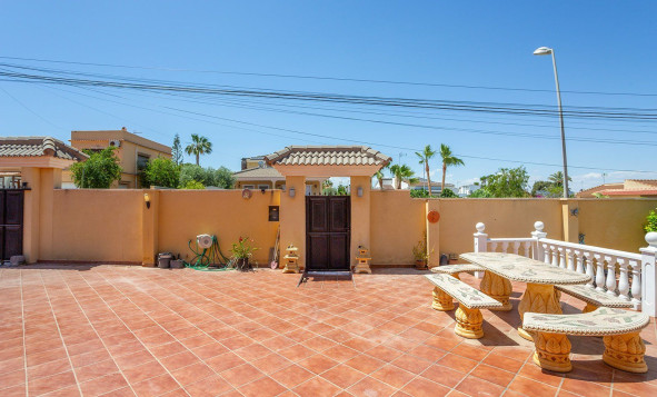 Herverkoop - 3. Halfvrijstaand huis - Torrevieja - Costa Blanca Zuid