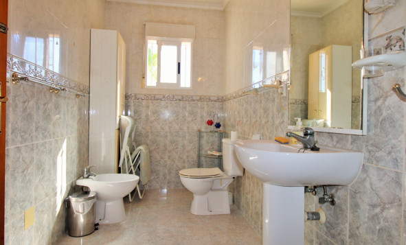 Herverkoop - 2. Town house / tussenwoning - Villamartin - Costa Blanca Zuid