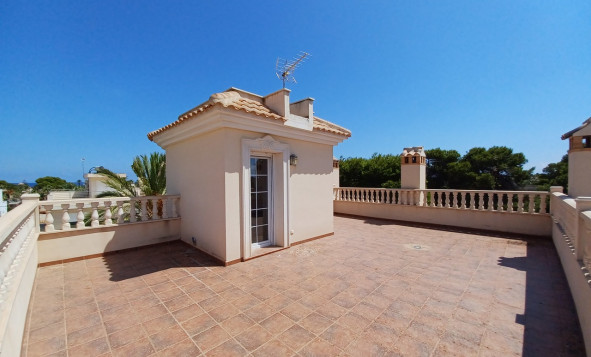 Herverkoop - 3. Halfvrijstaand huis - Cabo Roig - Costa Blanca Zuid