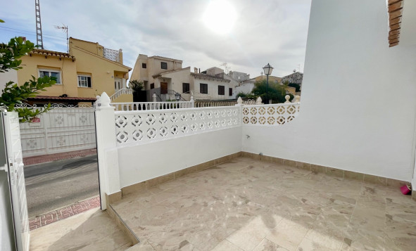 Reventa - 2. Chalet adosado - Torrevieja - Costa Blanca Sur
