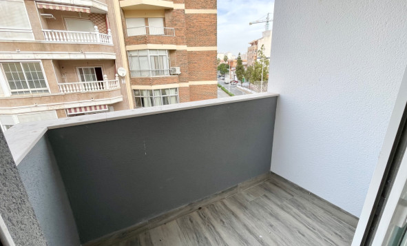 Herverkoop - 1. Appartement / flat - Torrevieja - Costa Blanca Zuid