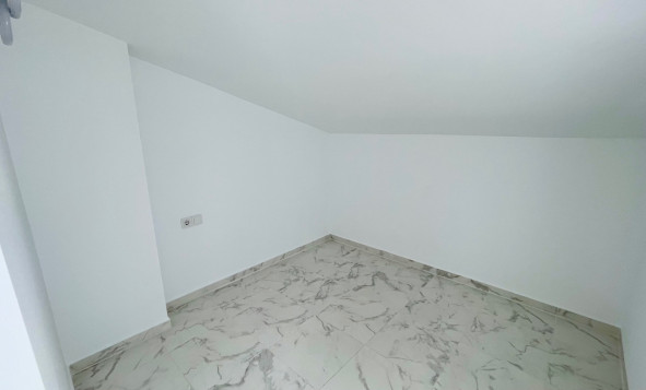 Reventa - 2. Chalet adosado - Torrevieja - Costa Blanca Sur