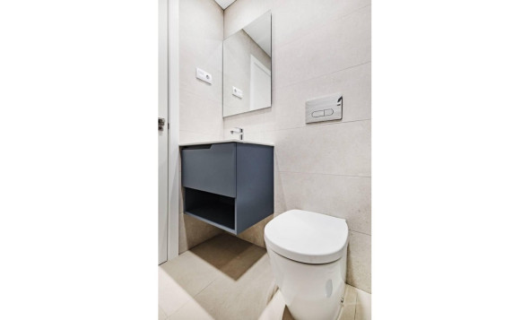 Herverkoop - 1. Appartement / flat - Torrevieja - Costa Blanca Zuid