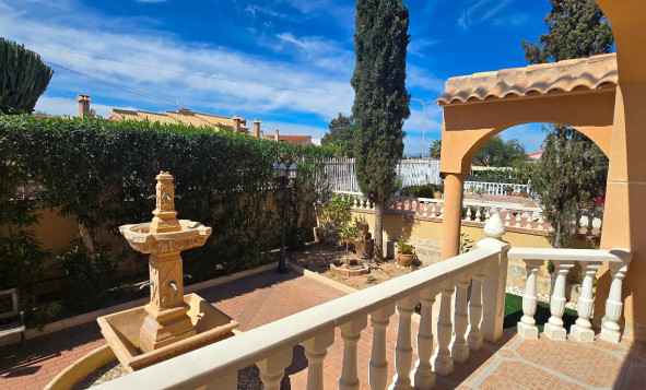 Herverkoop - 3. Halfvrijstaand huis - Torrevieja - Costa Blanca Zuid