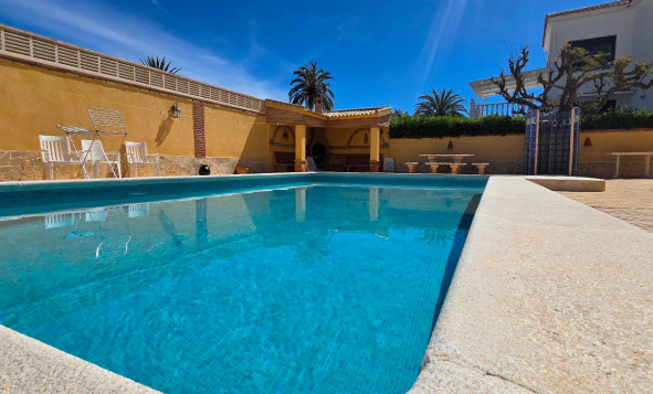 Herverkoop - 3. Halfvrijstaand huis - Torrevieja - Costa Blanca Zuid