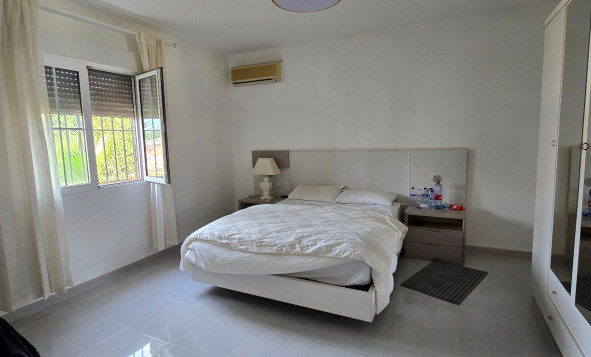 Herverkoop - 3. Halfvrijstaand huis - Torrevieja - Costa Blanca Zuid