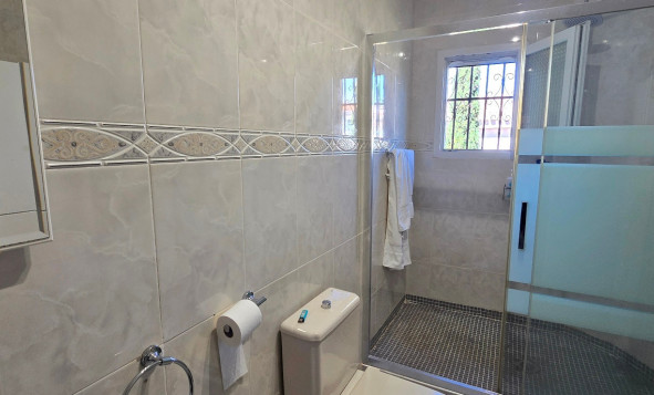 Herverkoop - 3. Halfvrijstaand huis - Torrevieja - Costa Blanca Zuid