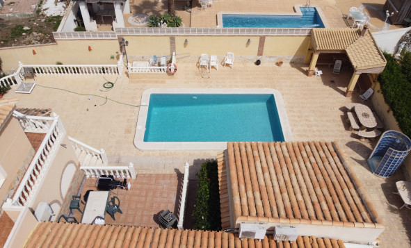 Herverkoop - 3. Halfvrijstaand huis - Torrevieja - Costa Blanca Zuid