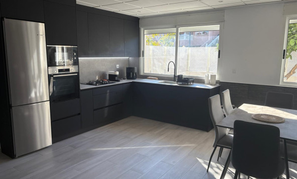 Resale - 2. Town house - Algorfa - Costa Blanca South