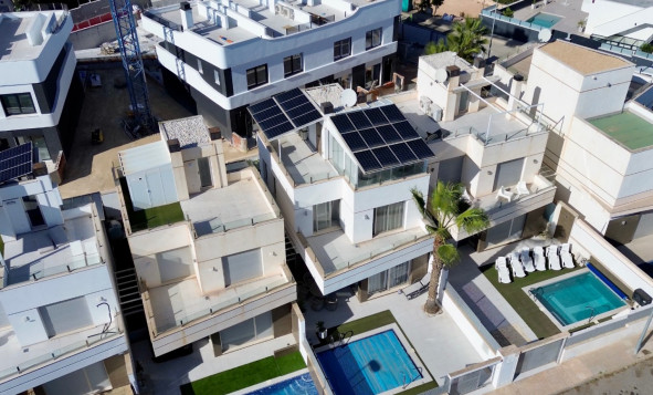 Herverkoop - 3. Halfvrijstaand huis - Orihuela Costa - Costa Blanca Zuid