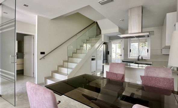 Herverkoop - 3. Halfvrijstaand huis - Orihuela Costa - Costa Blanca Zuid