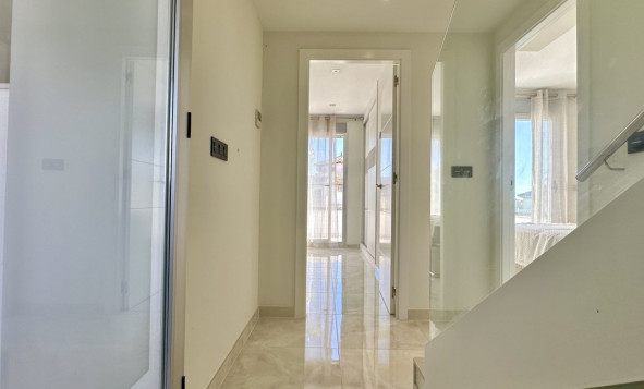 Herverkoop - 3. Halfvrijstaand huis - Orihuela Costa - Costa Blanca Zuid