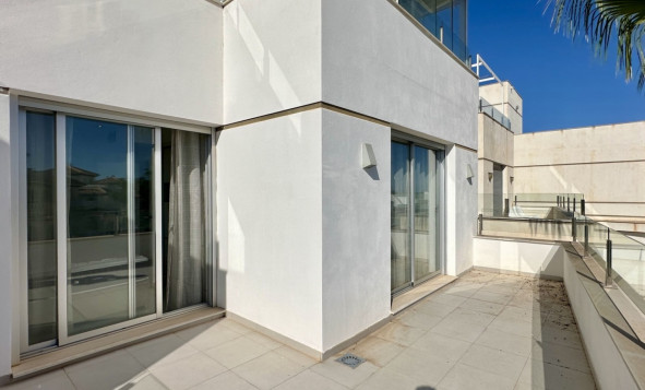 Herverkoop - 3. Halfvrijstaand huis - Orihuela Costa - Costa Blanca Zuid