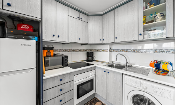 Herverkoop - 1. Appartement / flat - Torrevieja - Costa Blanca Zuid