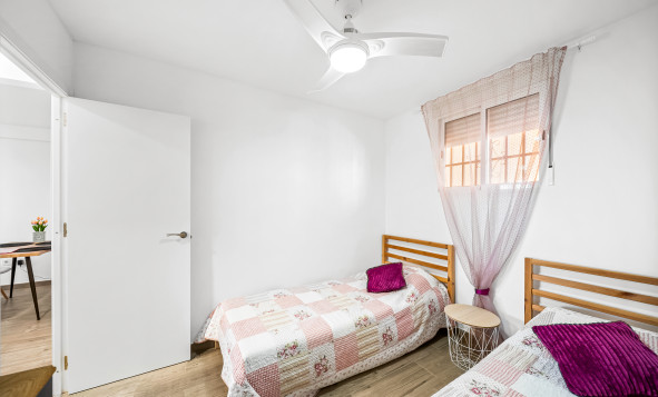 Herverkoop - 1. Appartement / flat - Torrevieja - Costa Blanca Zuid