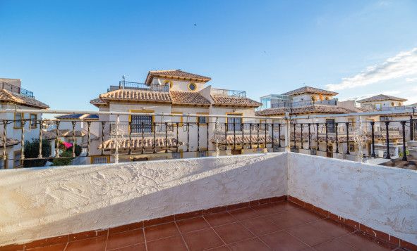 Herverkoop - 4. Halfvrijstaande villa - La Zenia - Costa Blanca Zuid