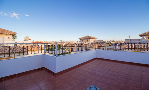 Herverkoop - 4. Halfvrijstaande villa - La Zenia - Costa Blanca Zuid