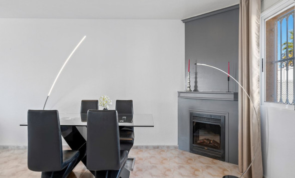 Herverkoop - 3. Halfvrijstaand huis - Benijofar - Costa Blanca Zuid