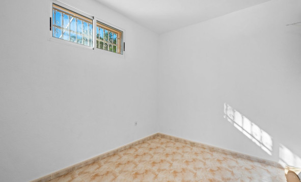 Herverkoop - 3. Halfvrijstaand huis - Benijofar - Costa Blanca Zuid