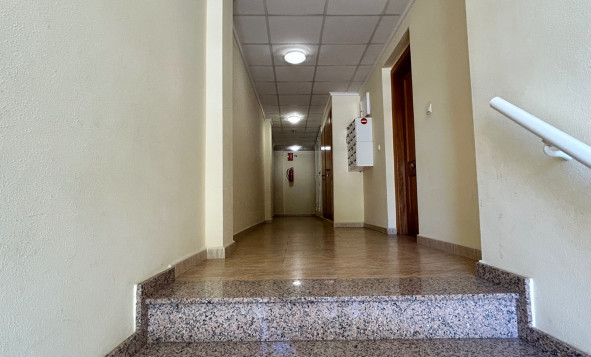 Herverkoop - 1. Appartement / flat - Jacarilla - Costa Blanca Zuid