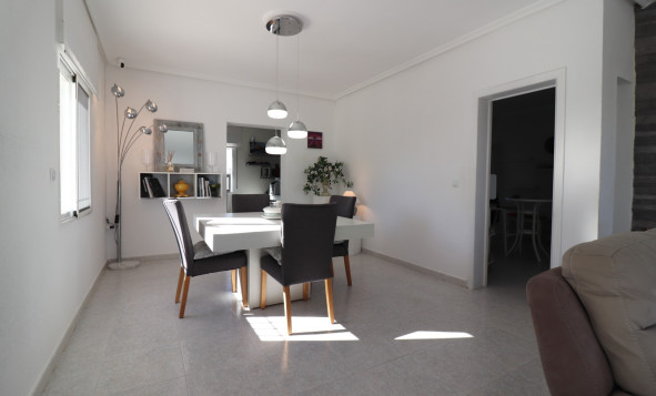 Herverkoop - 3. Halfvrijstaand huis - Algorfa - Costa Blanca Zuid