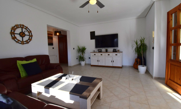 Herverkoop - 4. Halfvrijstaande villa - Orihuela Costa - Costa Blanca Zuid