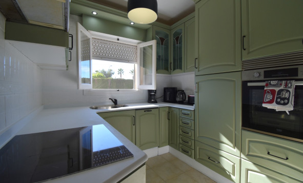 Herverkoop - 4. Halfvrijstaande villa - Orihuela Costa - Costa Blanca Zuid