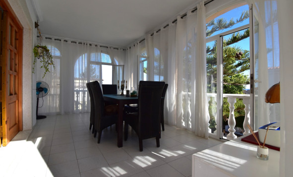 Herverkoop - 4. Halfvrijstaande villa - Orihuela Costa - Costa Blanca Zuid