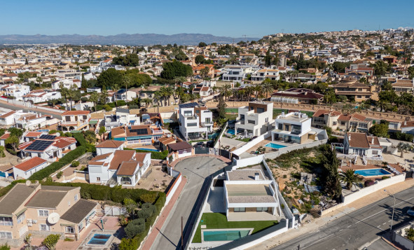 Herverkoop - 3. Halfvrijstaand huis - Ciudad Quesada - Costa Blanca Zuid