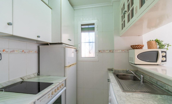 Herverkoop - 1. Appartement / flat - Torrevieja - Costa Blanca Zuid