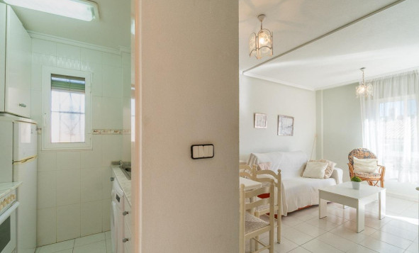 Herverkoop - 1. Appartement / flat - Torrevieja - Costa Blanca Zuid