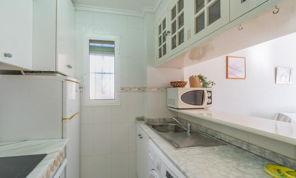 Herverkoop - 1. Appartement / flat - Torrevieja - Costa Blanca Zuid