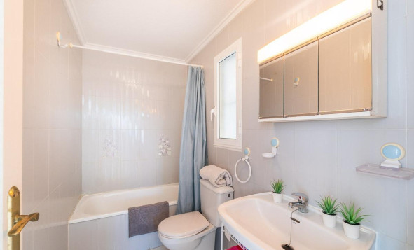 Herverkoop - 1. Appartement / flat - Torrevieja - Costa Blanca Zuid