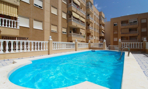 Herverkoop - 1. Appartement / flat - Torrevieja - Costa Blanca Zuid