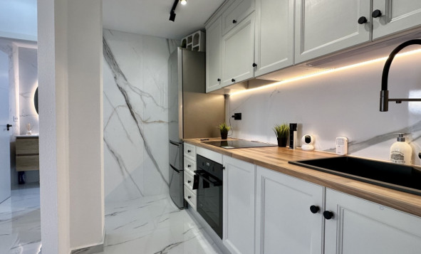 Reventa - 1. Apartamento / piso - Orihuela Costa - Costa Blanca Sur