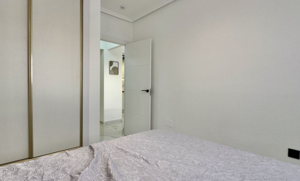 Reventa - 1. Apartamento / piso - Orihuela Costa - Costa Blanca Sur