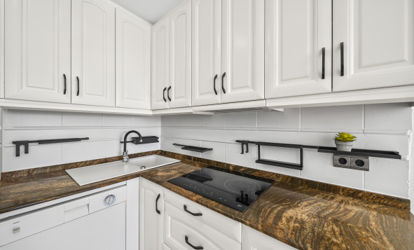 Herverkoop - 1. Appartement / flat - Torrevieja - Costa Blanca Zuid