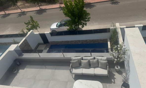 Herverkoop - 4. Halfvrijstaande villa - Santiago de Ribera - Costa Calida