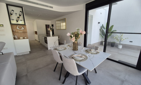 Herverkoop - 4. Halfvrijstaande villa - Santiago de Ribera - Costa Calida