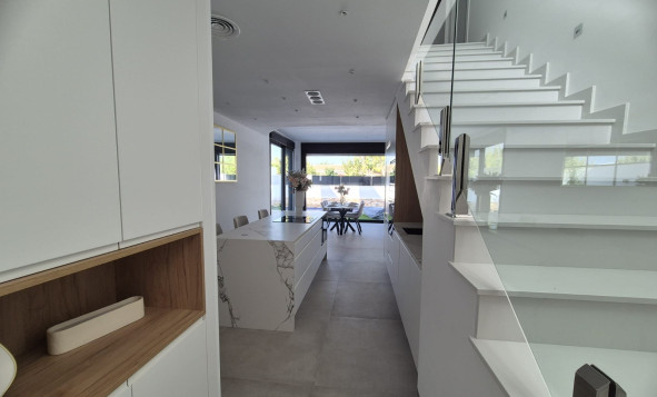 Herverkoop - 4. Halfvrijstaande villa - Santiago de Ribera - Costa Calida