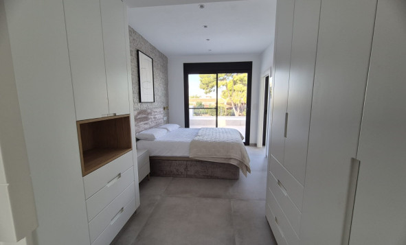 Herverkoop - 4. Halfvrijstaande villa - Santiago de Ribera - Costa Calida