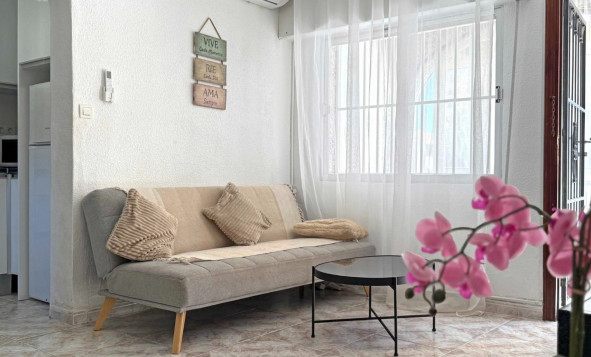 Resale - 1. Apartment / flat - Torrevieja - Costa Blanca South