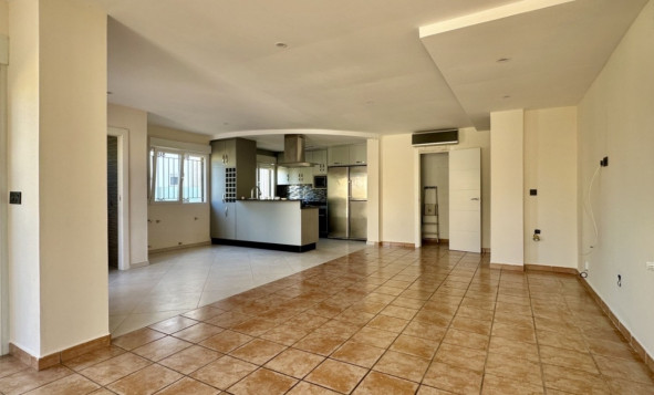 Herverkoop - 3. Halfvrijstaand huis - Orihuela Costa - Costa Blanca Zuid