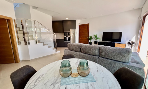 Herverkoop - 3. Halfvrijstaand huis - Benijofar - Costa Blanca Zuid